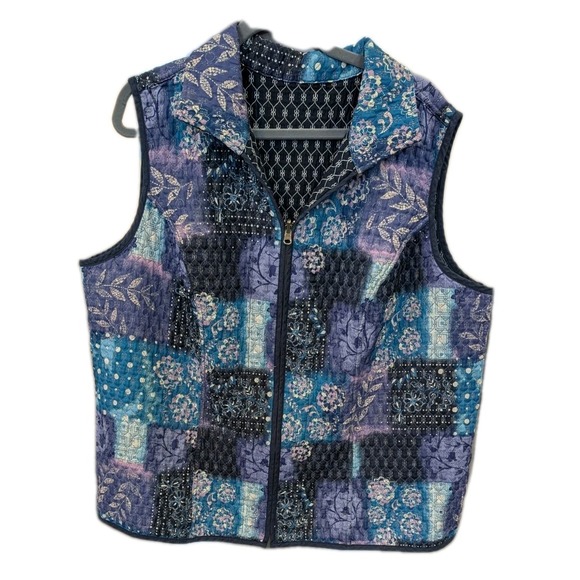 The Unbranded Brand Jackets & Blazers - Women's Reversible Plus Size 3X Vest Full Zip Quilted Multicolor‎ Collared